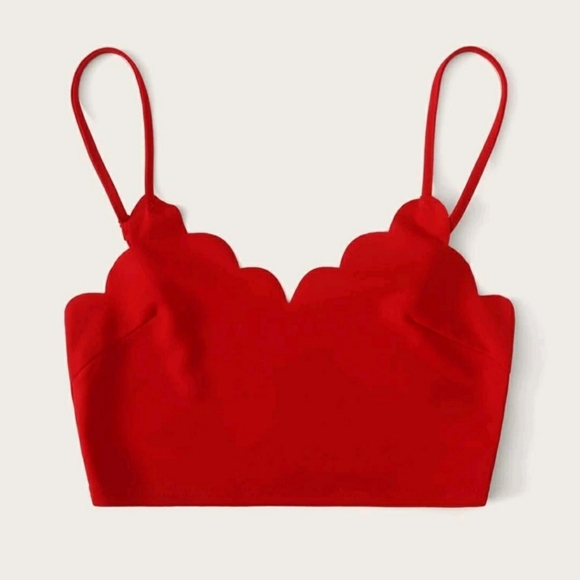 4 Scallop trim crop tank tops - Picture 8 of 11